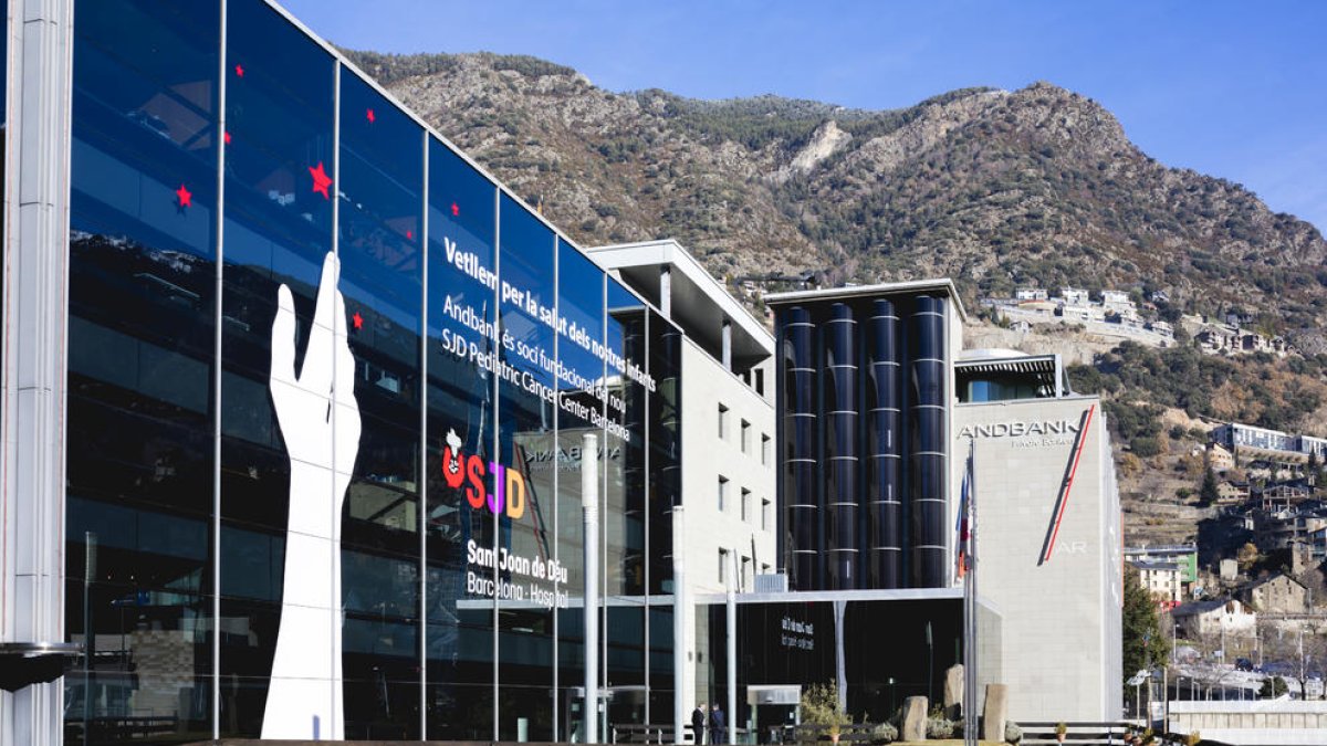 Andbank dona 100.000 euros al fons solidari del coronavirus