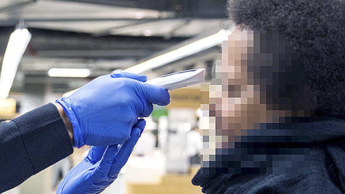 Prendre la temperatura i l'ACB, als set tuits