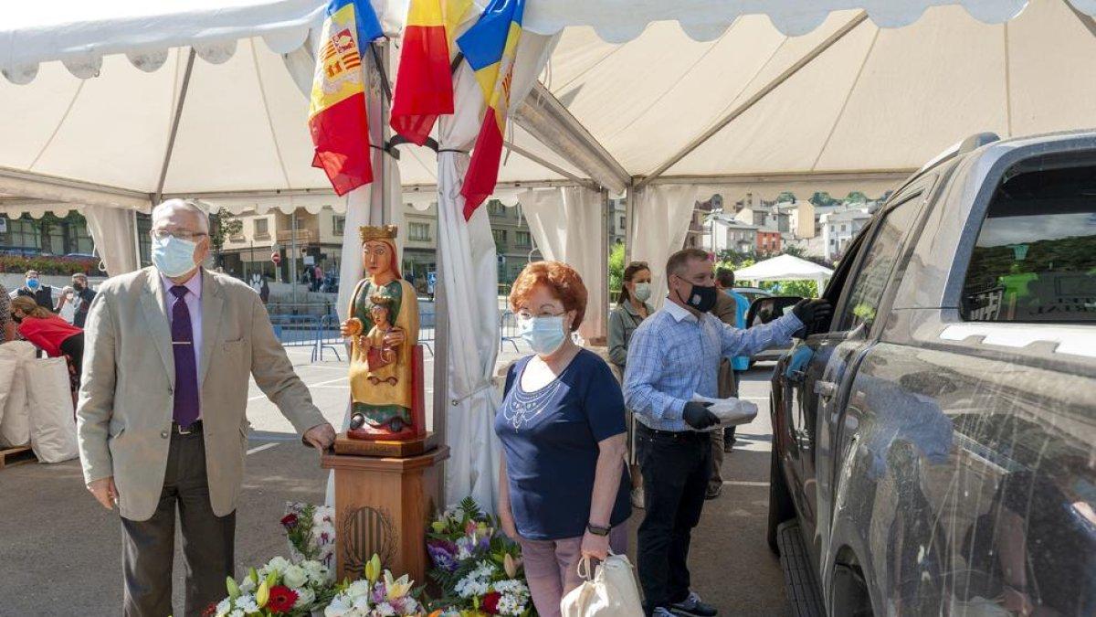 Els lauredians han celebrat la diada de Canòlich amb mascareta lluny del santuari