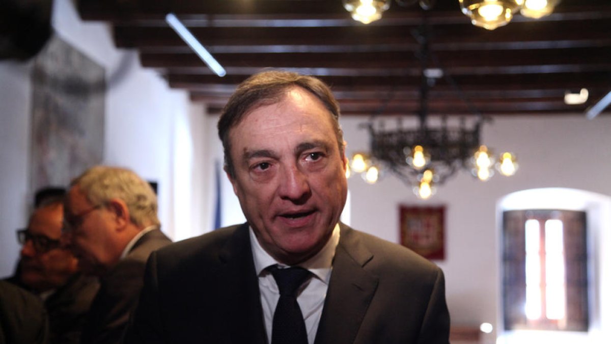 Vila titlla de “despropòsit” la postura dels empresaris sobre la UE