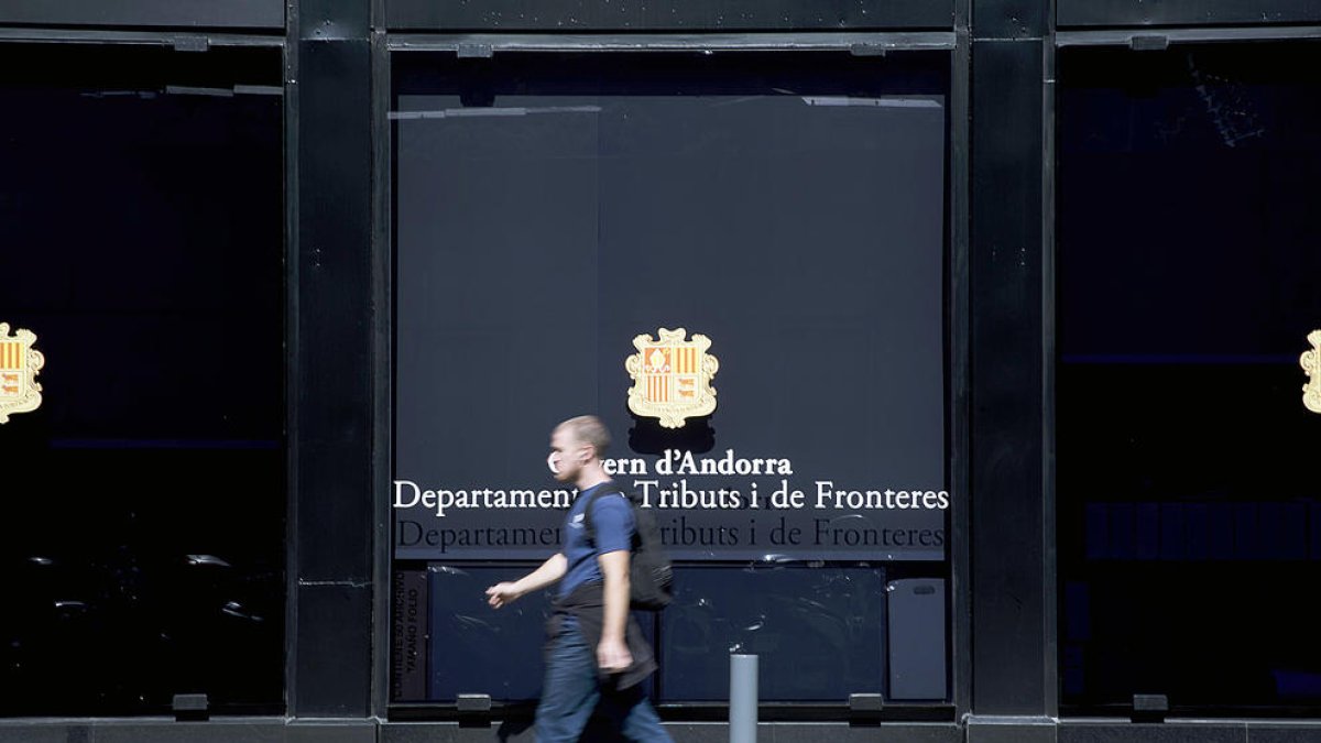 Incompliment de l'objectiu del pes de la tributació directa