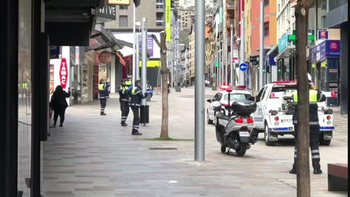 D'Escaldes als Estats Units