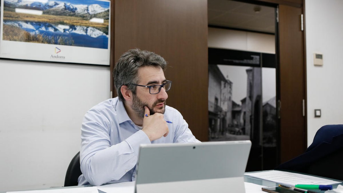 Govern ha atorgat 4,7 milions en crèdits tous de 101 sol·licituds