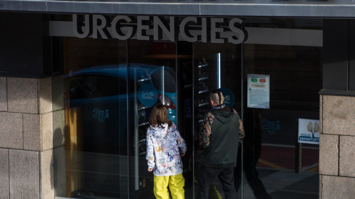 Falsa alarma per un possible cas de coronavirus d'un turista de la Xina amb grip