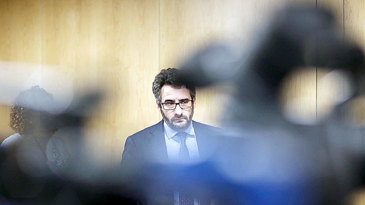 Els bancs no cobraran els descoberts tàcits