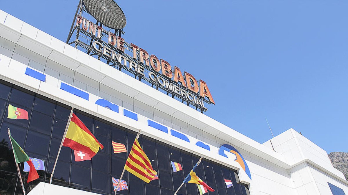 Mobilització dels treballadors del Punt per canviar els portaveus