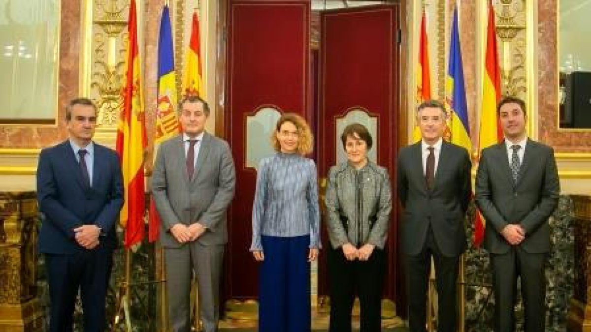 Roser Suñé, rebuda al Congrés i Senat espanyols
