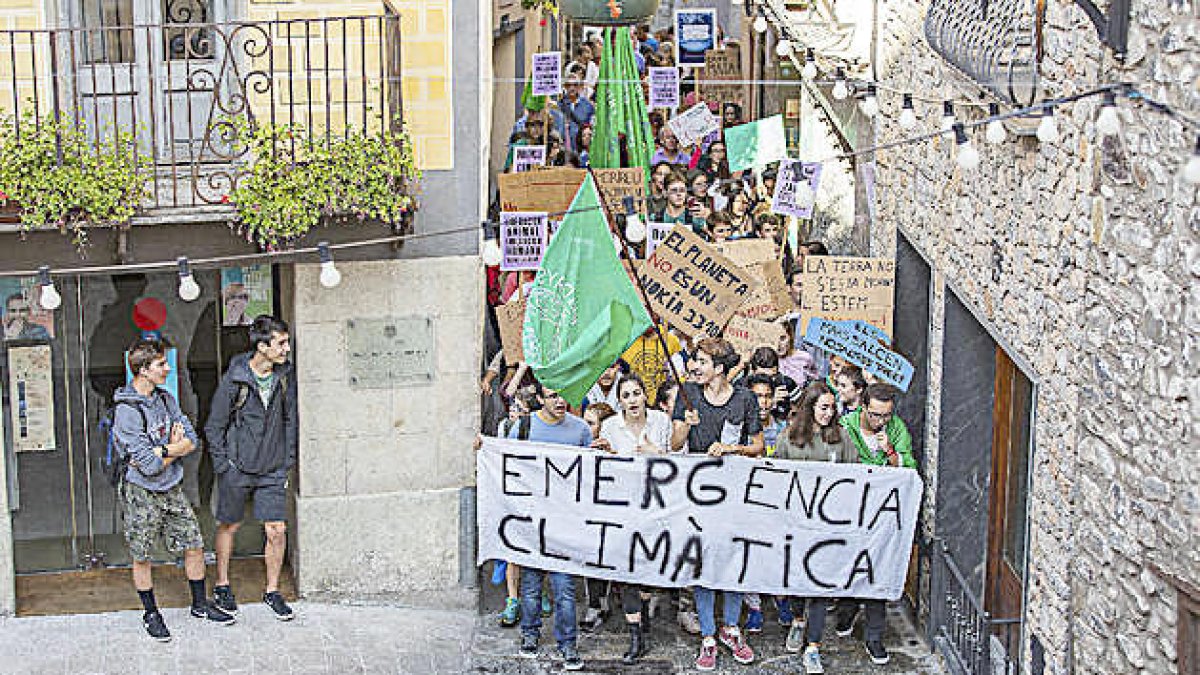 Les entitats ecologistes demanen civisme per no agreujar l'emergència climàtica