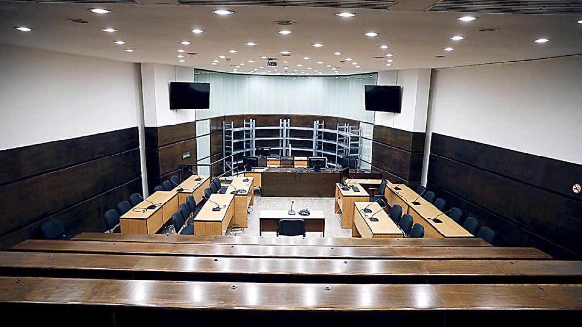 Furt amb toc racista