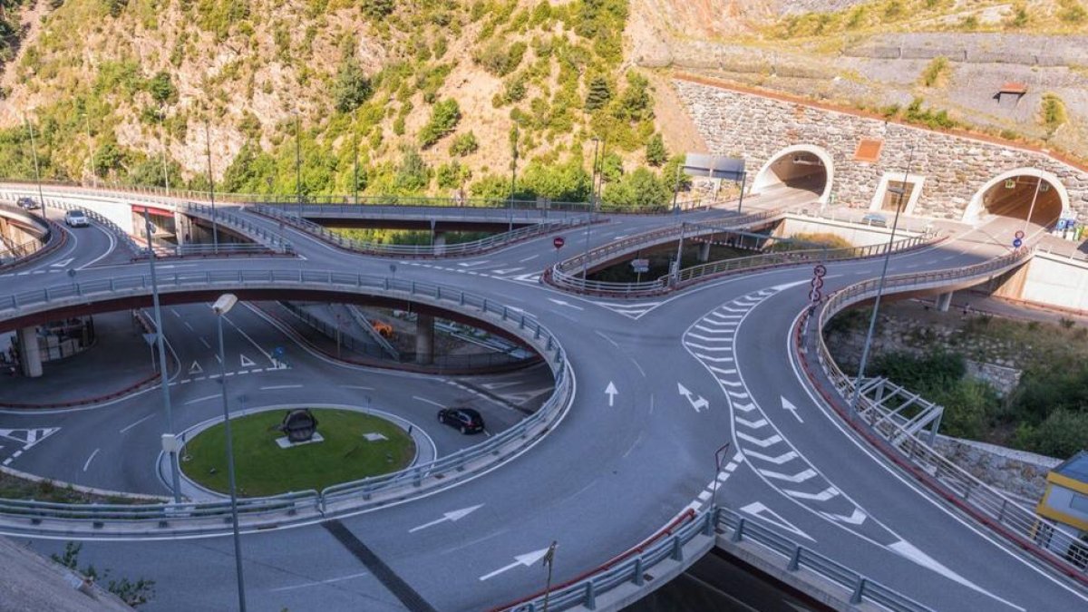 Tallat el tub nord del túnel de les Dos Valires per obres