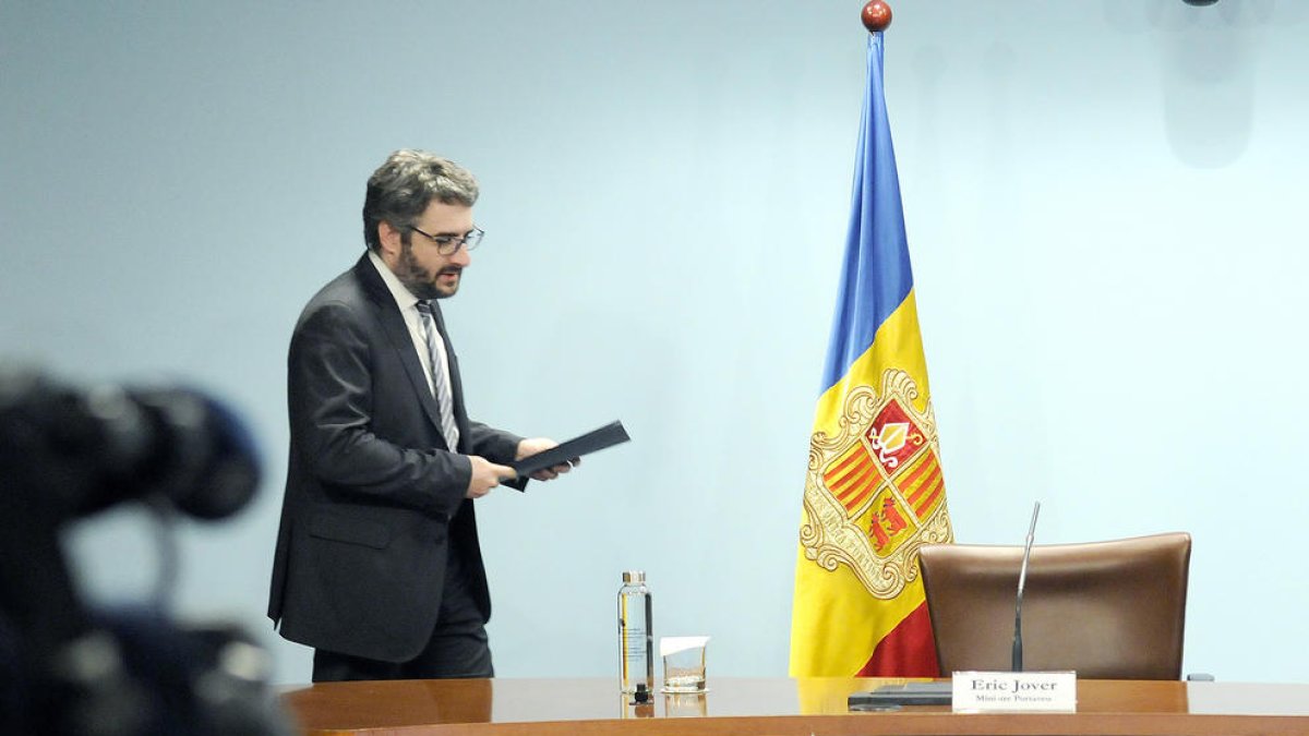 La CASS rep 2.424 sol·licituds d'autònoms per suspendre la cotització