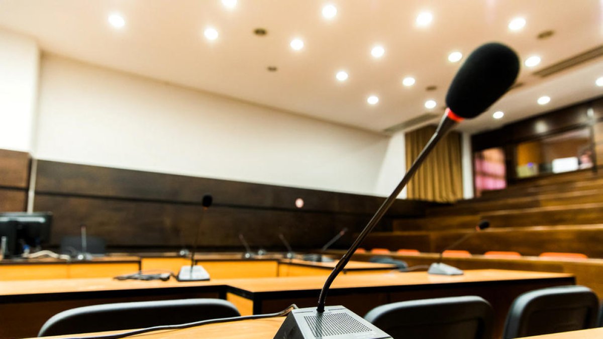 Acusacions encreuades