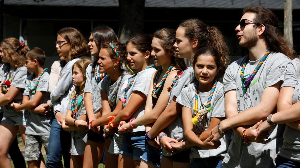 AINA proposa un reforç escolar per a l'estiu