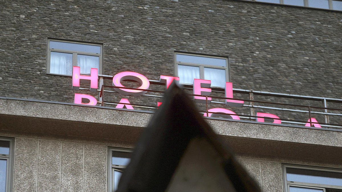 hotel recurs