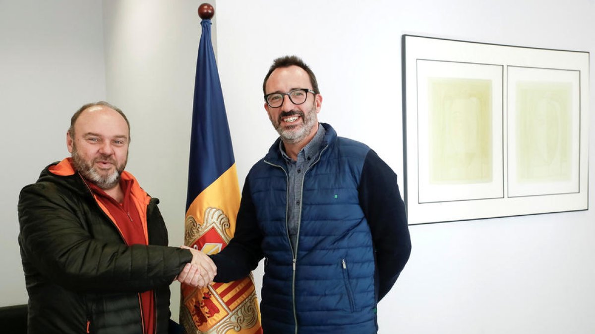 Ubach proposa intervenir el mercat com a solució per a l'habitatge