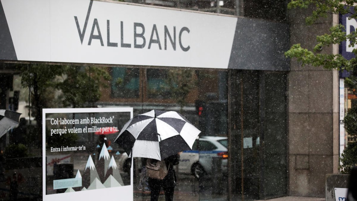 Vall Banc obté dos milions de guanys i creix un 6,6% en recursos gestionats