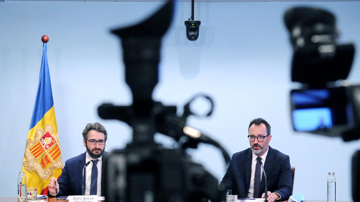 Prestació d'atur de 1.083 euros mentre duri el coronavirus