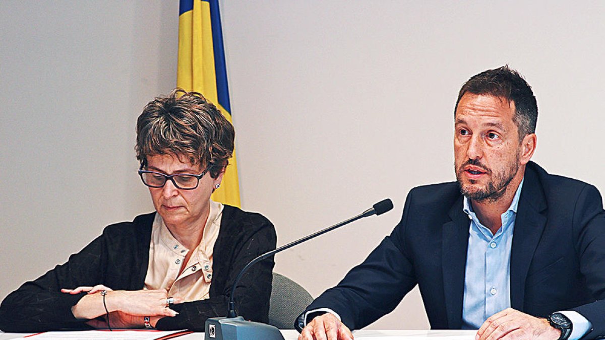 El PS creu que la Fiscalia hauria d'actuar d'ofici pel sou de Costa