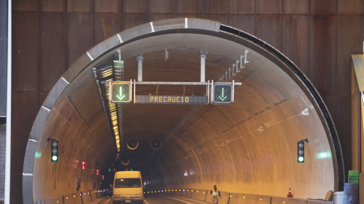Tallat el túnel de les Dos Valires per obres