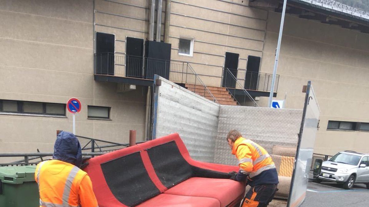 Encamp reprèn dilluns el servei de recollida d'andròmines
