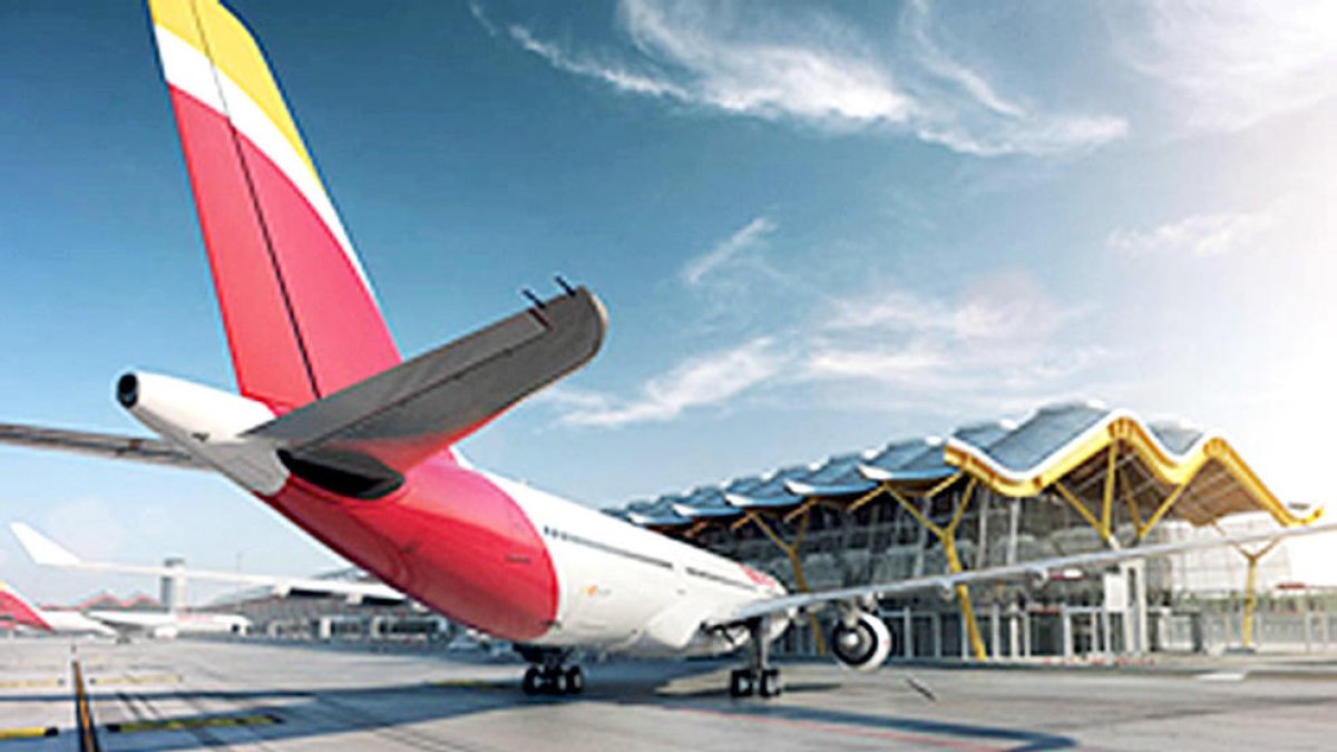 Confirmat un segon vol per diumenge i el retorn de 14 temporers argentins