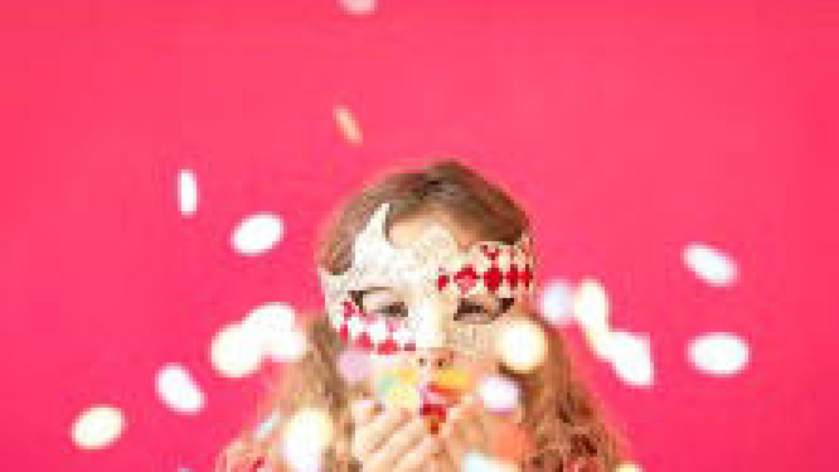 -'Pinta la teva màscara'