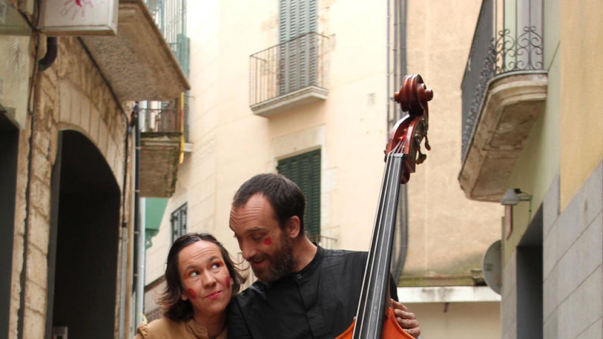 Govern i la Fundació Crèdit Andorrà inicien el projecte educatiu amb un espectacle familiar