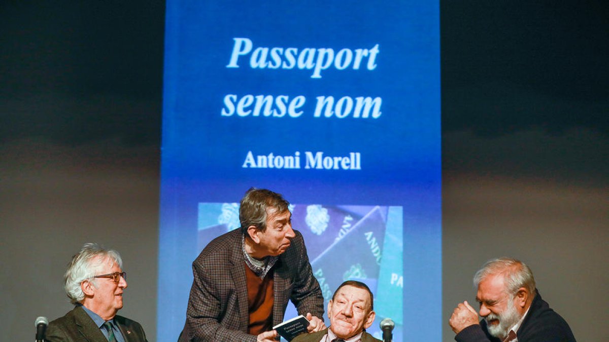 La societat vista per Morell