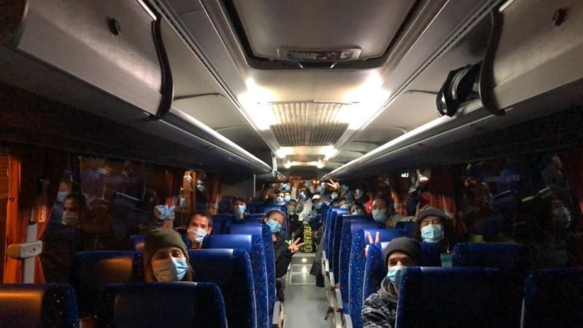 Un grup de 95 argentins tornen a casa