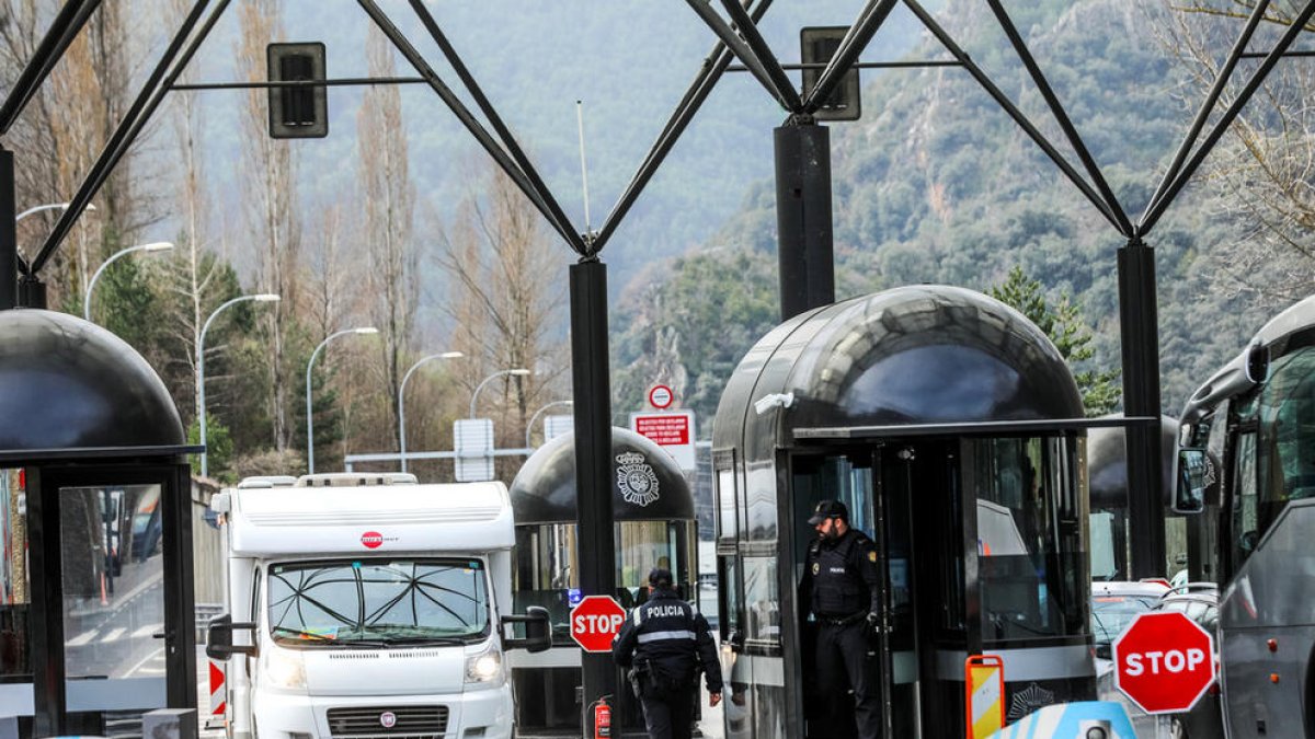 El Govern vol situar Andorra en les fases de mobilitat inicials dels països veïns