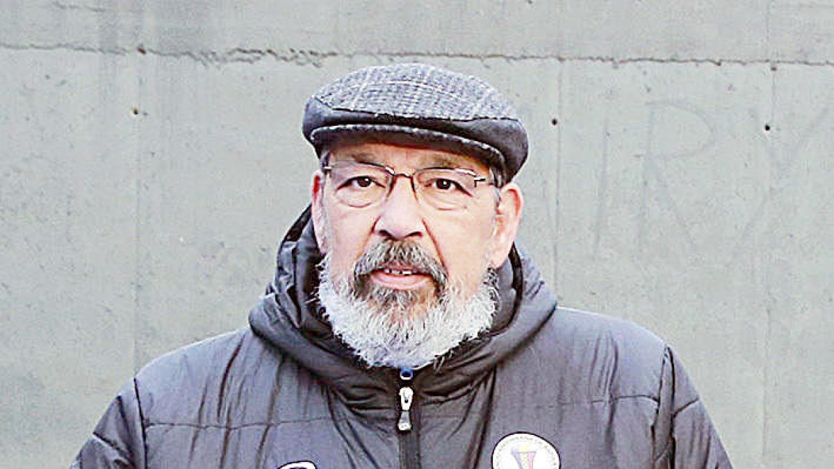 “Miro enrere i els 30 anys m'han passat, fins i tot, ràpid”