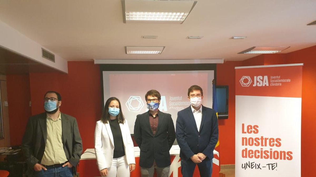 Els representants dels joves del PS