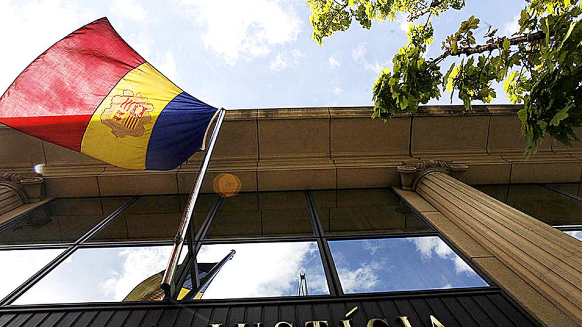 Deneguen de nou als Cierco la comissió rogatòria de BPA