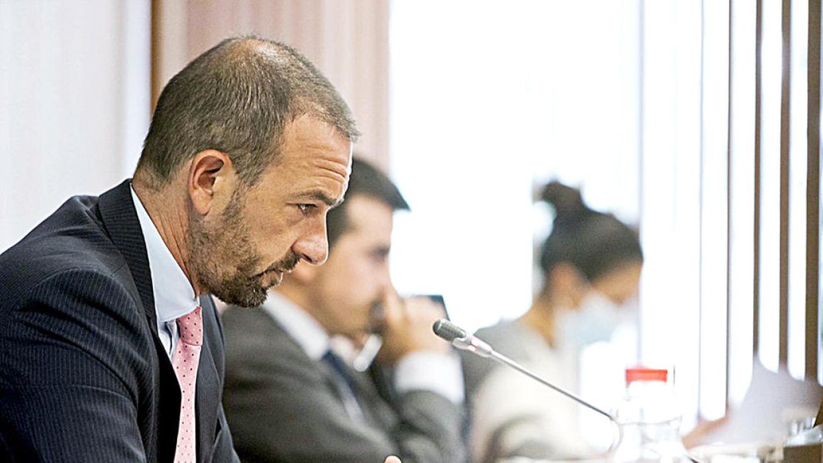 El Govern descarta implantar el sistema de punts al carnet de conduir