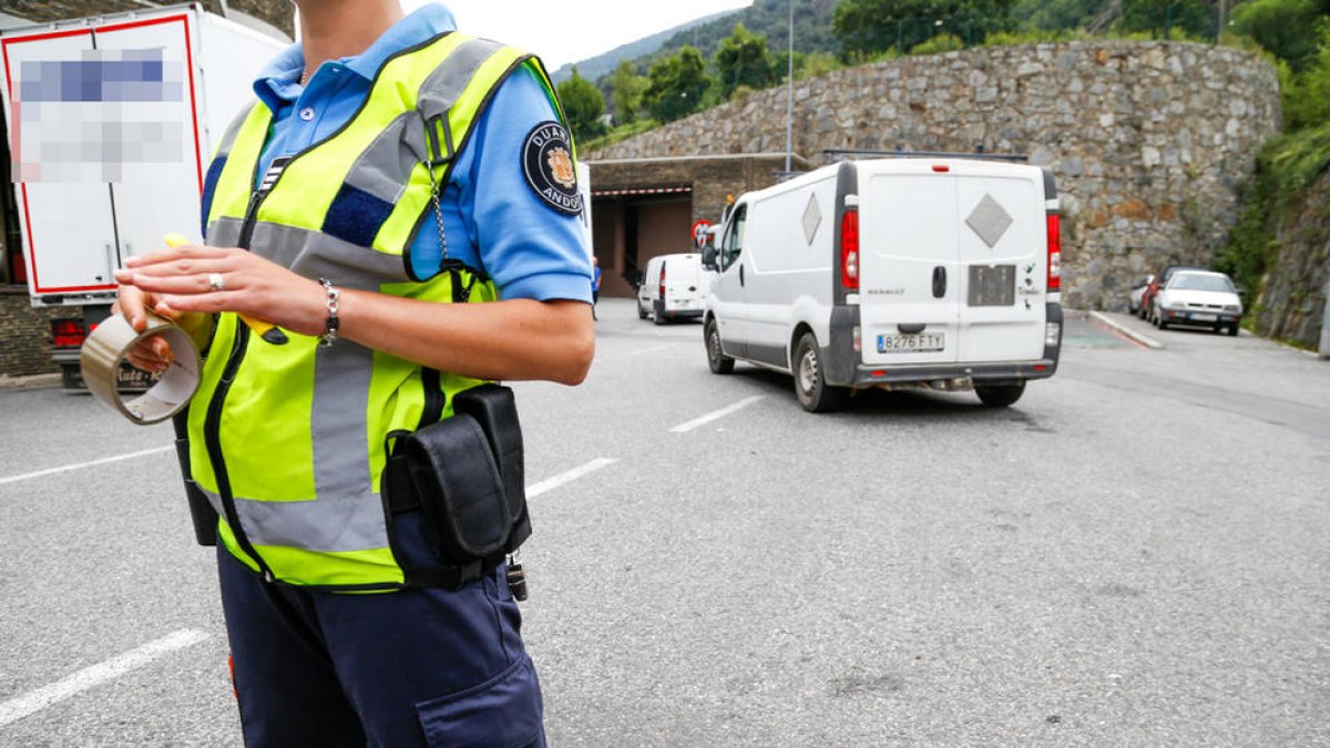 Amazon deixa d'entregar paquets a Andorra pels tràmits duaners