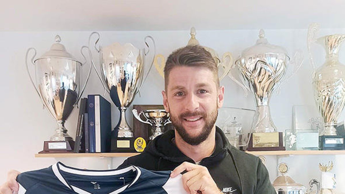 Àlex Sánchez renova amb l'FC Santa Coloma