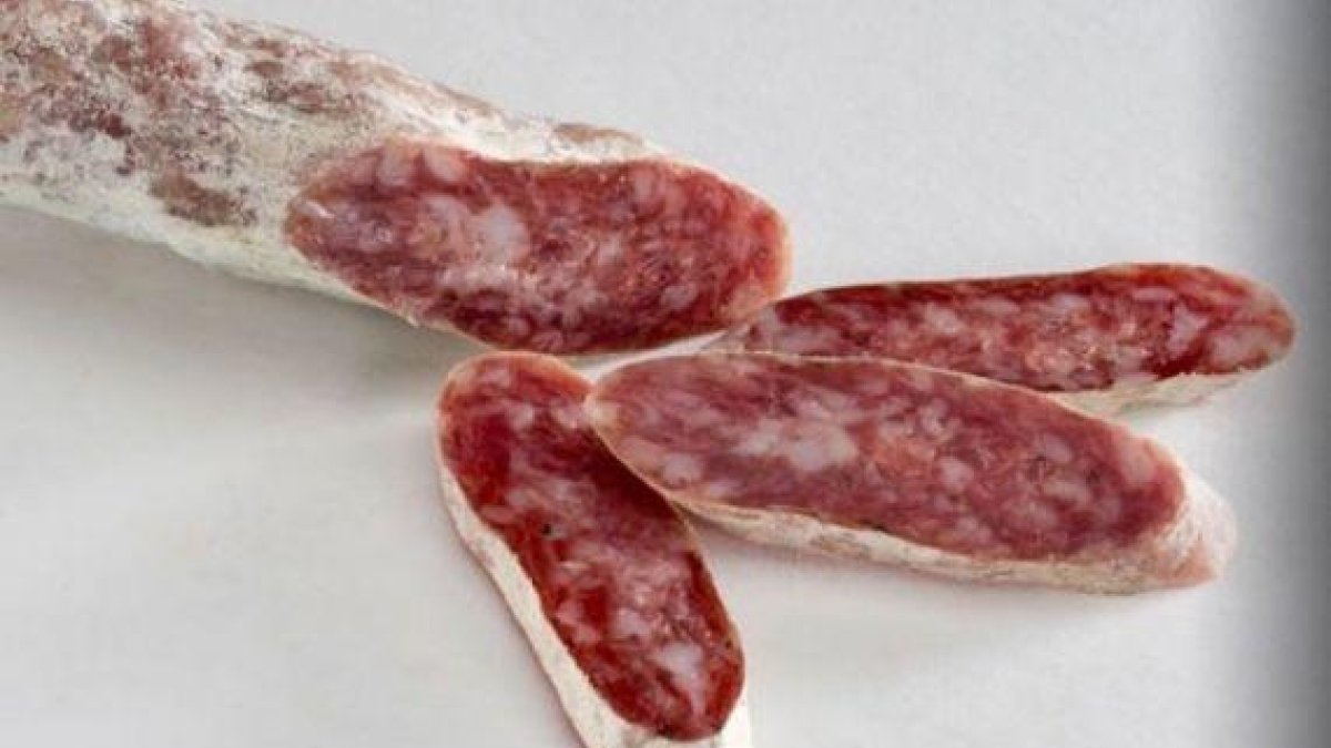 Fuets retirats per causar salmonel·losi a França també s'haurien venut a Andorra