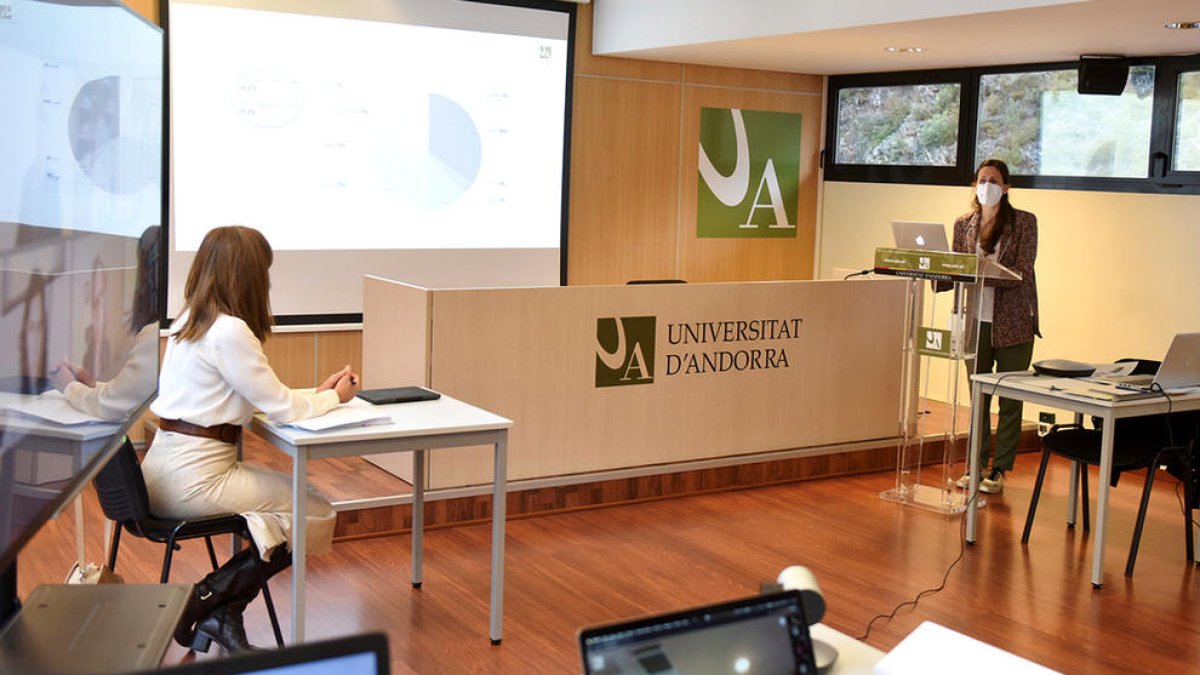 Tesi sobre l'alimentació dels atletes i medi ambient