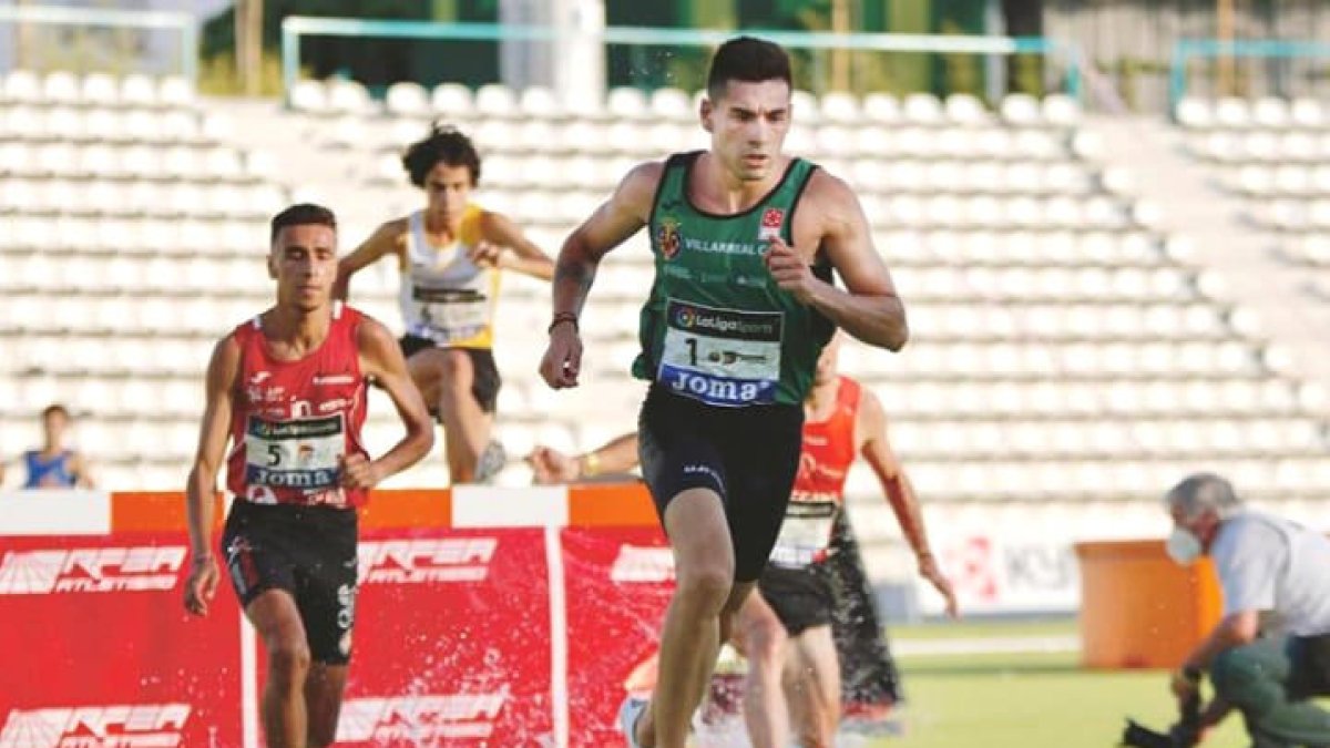 Nahuel Carabaña acaba tercer als 3.000 obstacles de la Copa d'Espanya