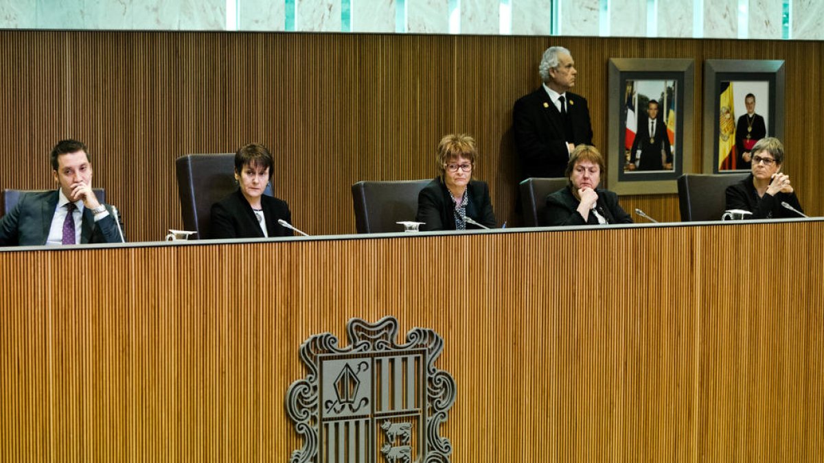 Sindicatura, Roser Suñé, Meritxell Palmitjavila