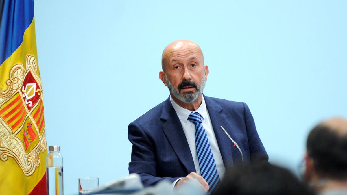 Benazet està “molt preocupat” perquè hi hagi 'botellón'