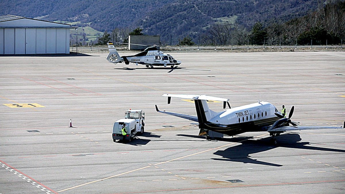 Fins a vuit companyies s'interessen per volar des de l'aeroport de la Seu