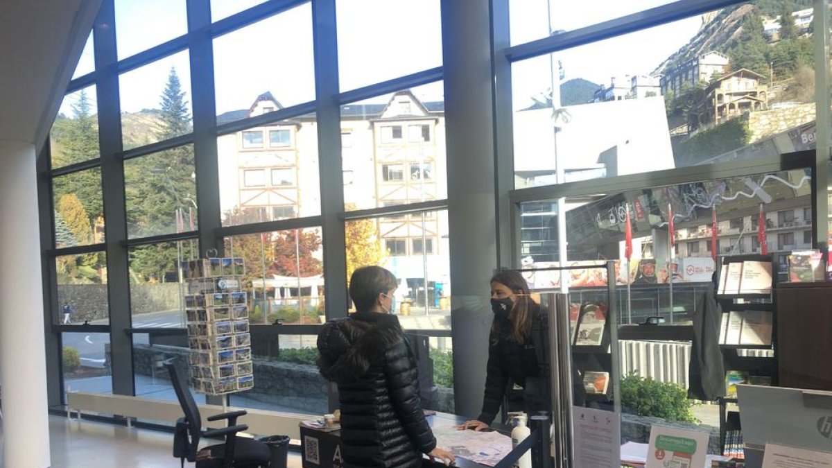 Trasllat provisional de l'oficina de turisme de la Massana