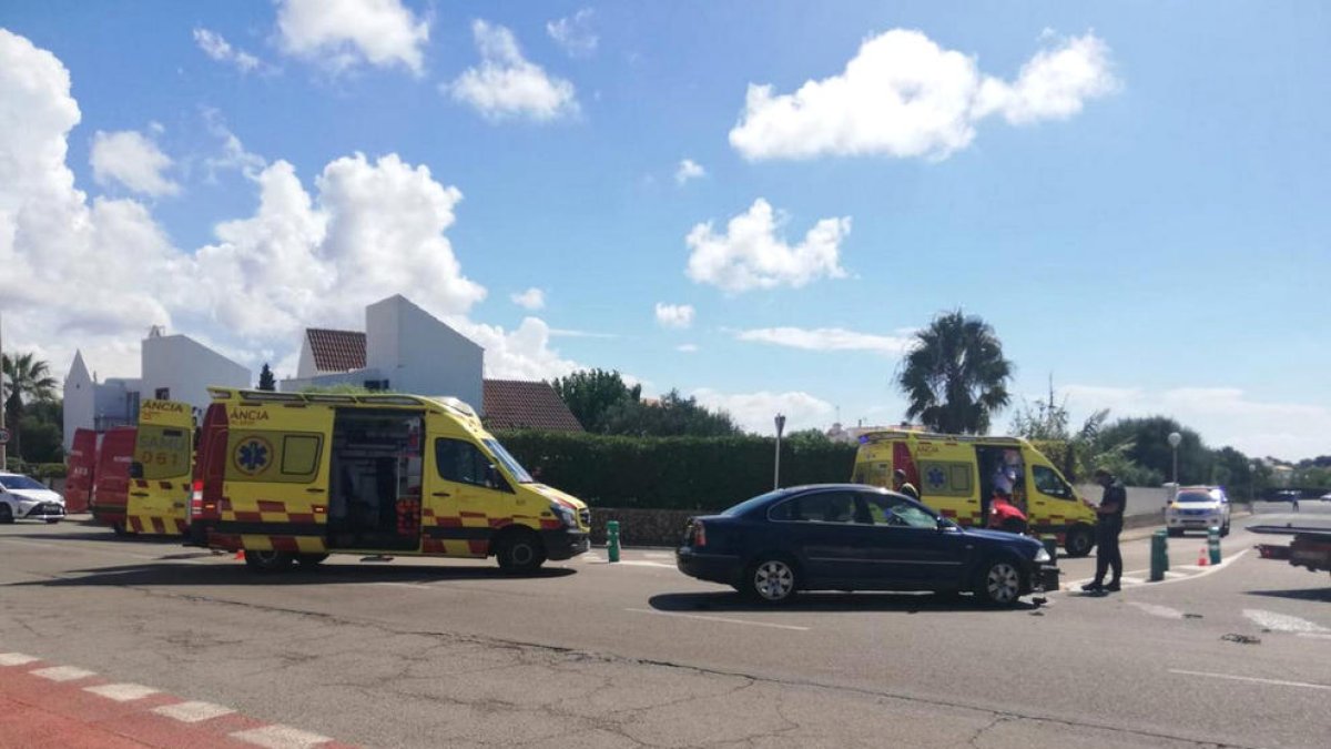 Continuen a l'UCI els joves que van patir un accident a Menorca