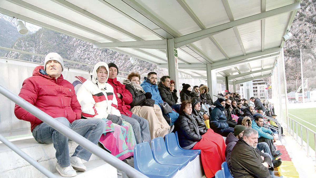 El Govern analitza que torni el públic a l'esport