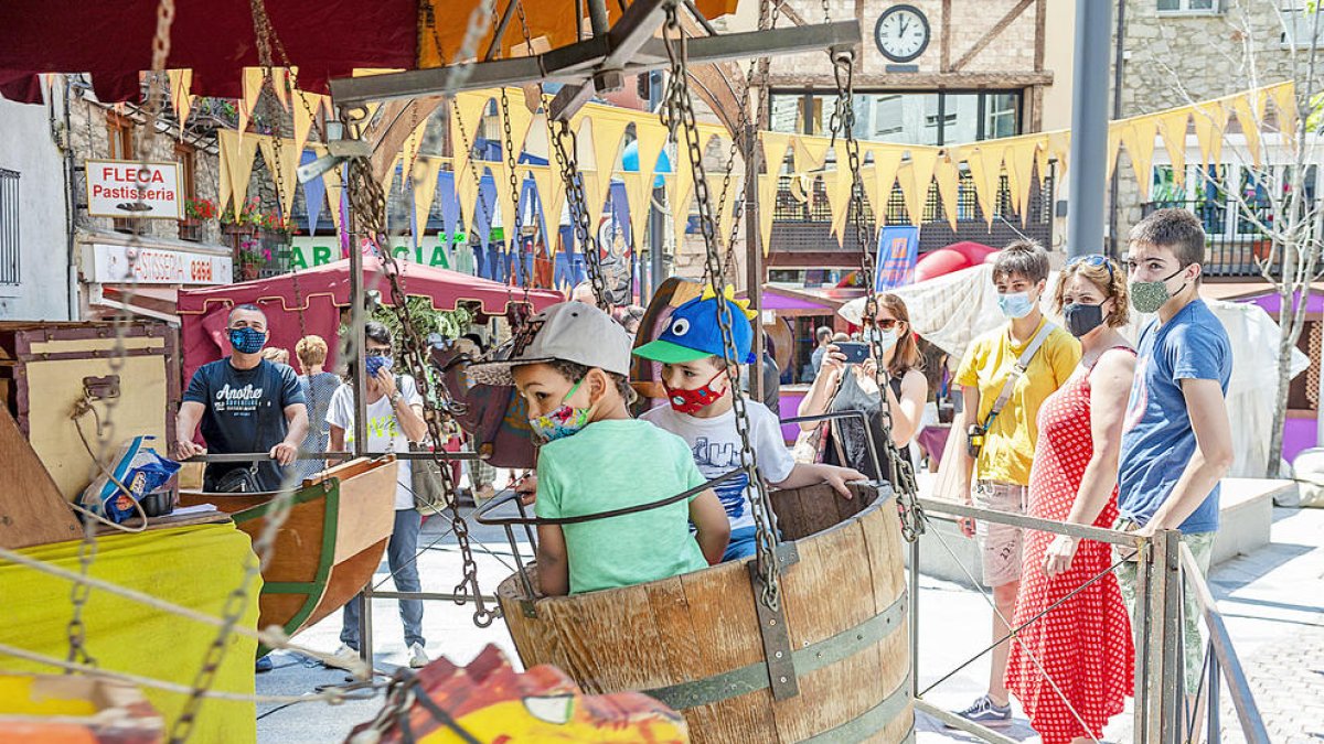 Artesania medieval al carrer per animar els caps de setmana