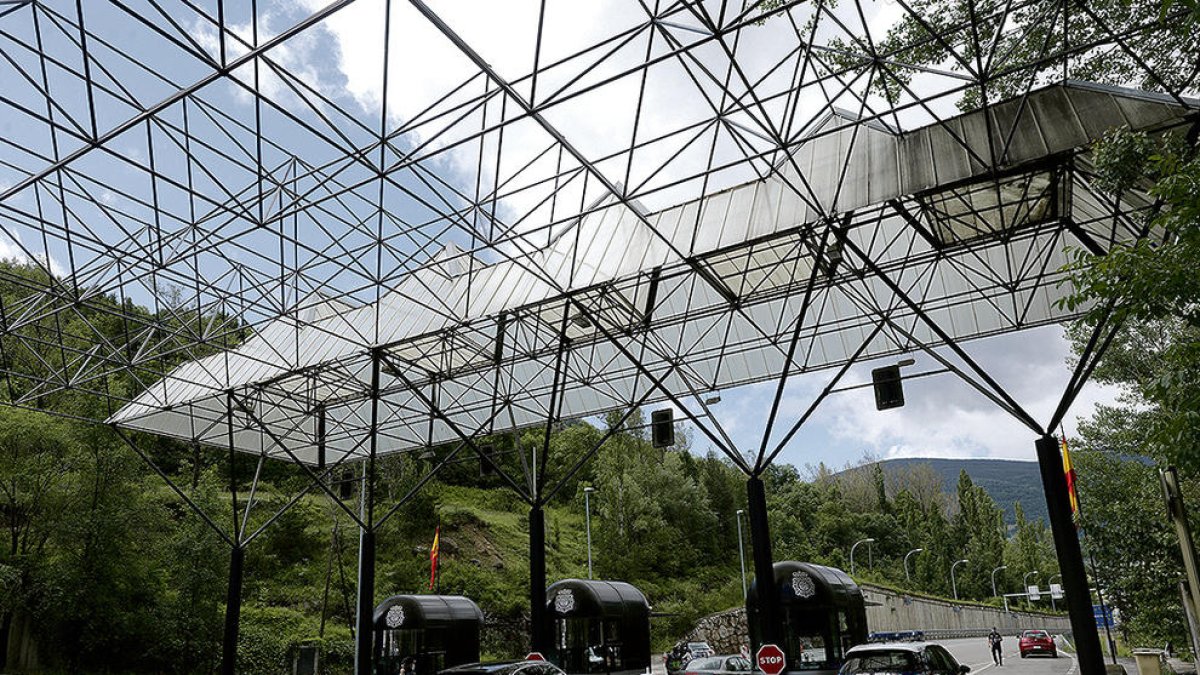 La crisi estabilitza la immigració