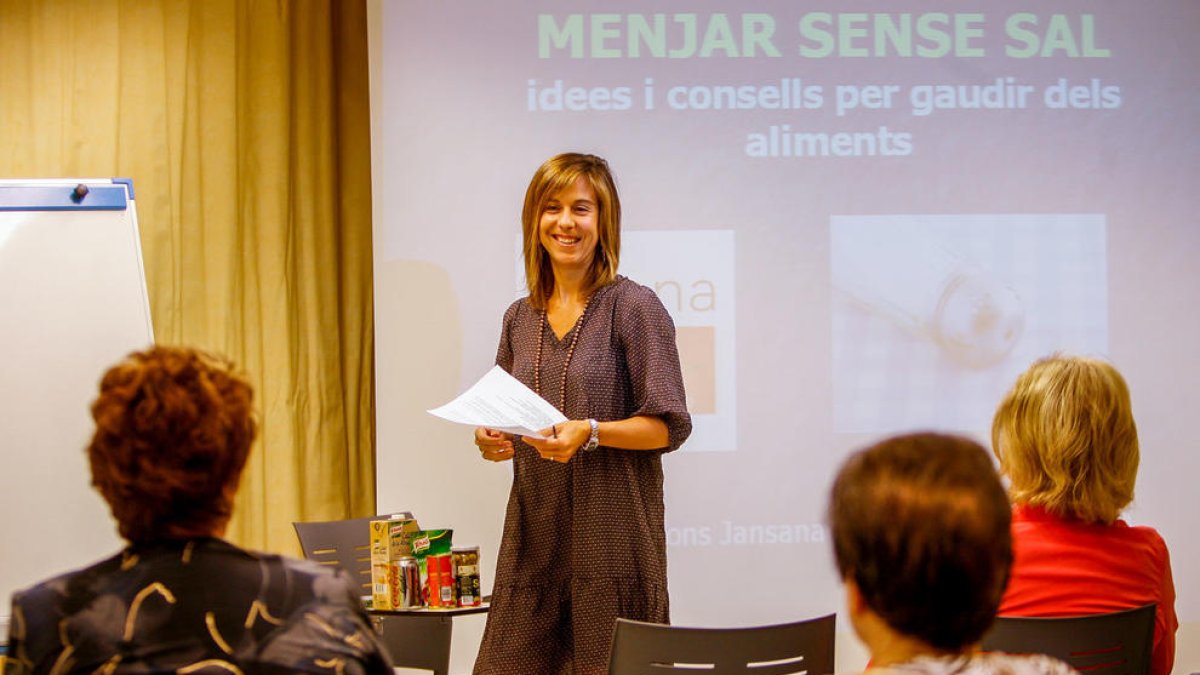 Una conferència de la dietista Marta Pons a L'Espai