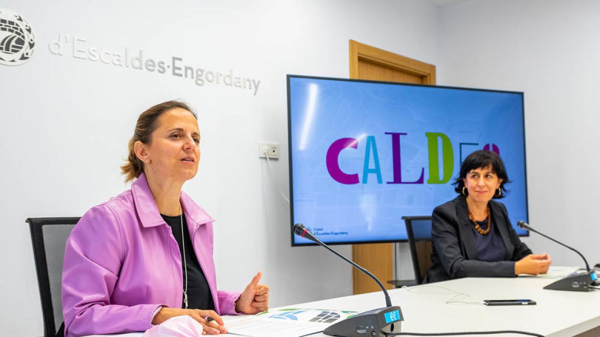 Rosa Gili i Montserrat Martell han presentat el projecte Caldes