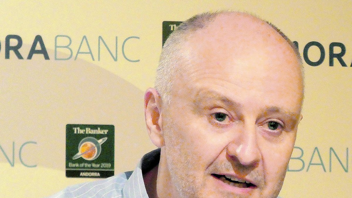 “Als anys 60 es pensava que el 2020 ja tindríem bases lunars”